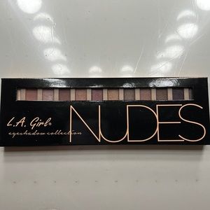 L.A. Girl Eyeshadow “Nude” Palette